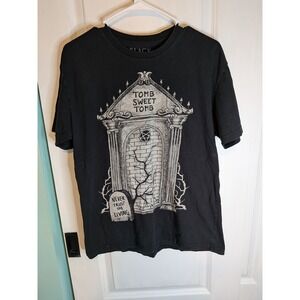 BlackCraft Cult Tomb Sweet Tomb Never Trust The Living Black Graphic T-Shirt L